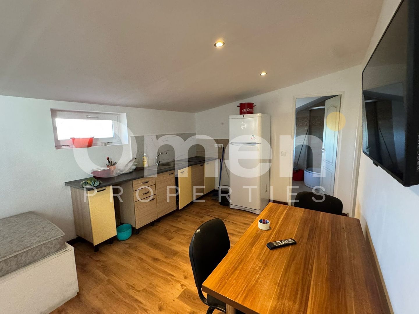 Apartament 3 camere de închiriat | zona Mărul de Aur | mansardă | - Poză 5