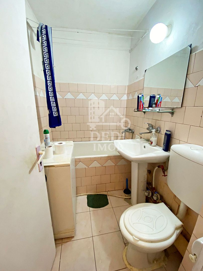 Apartament cu 2 camere de vanzare zona Rogerius, Oradea - Poză 7