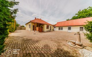 Afacere la cheie: Pensiune functionala sau casa de locuit, Ghioroc - Poză 55