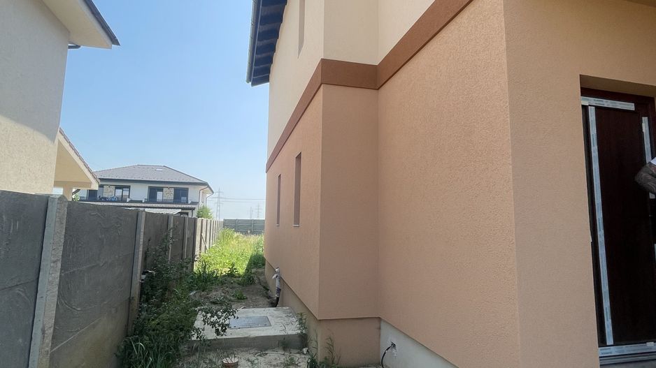 Casă la roșu, 3 dormitoare, teren 340 mp – Moșnița Nouă, lângă Kaufland - Poză 2