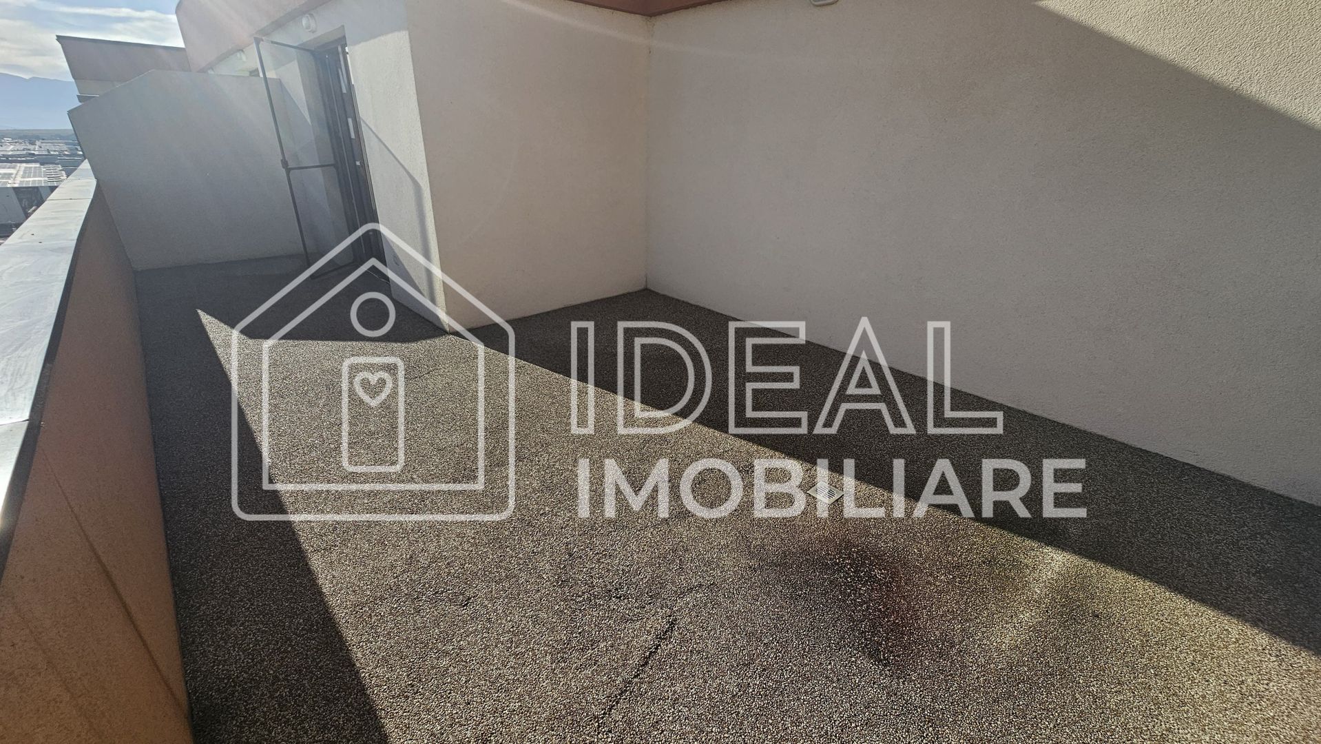 Penthouse Modern cu 3 camere si terasa, pe Doamna Stanca - Poză 12