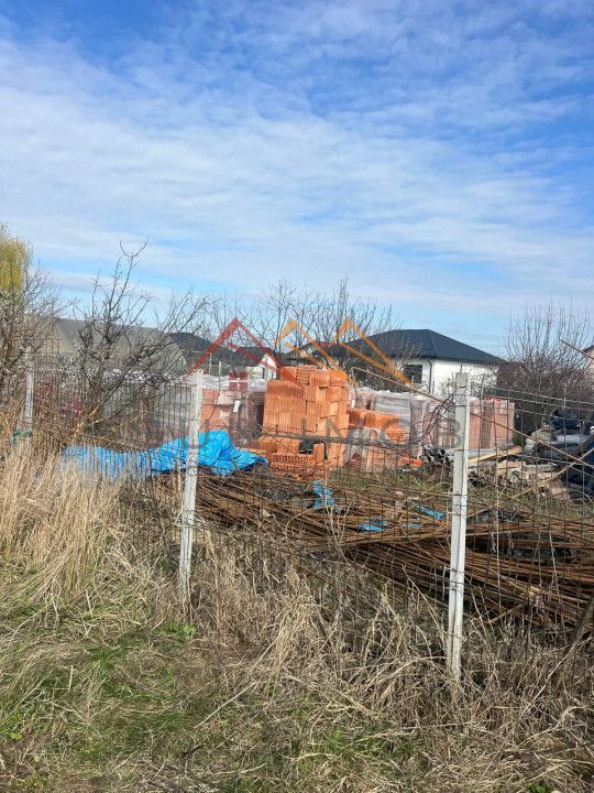 Teren Intravilan, 633mp, autorizatie de constructie emisa, Domnesti,IF - Poză 3