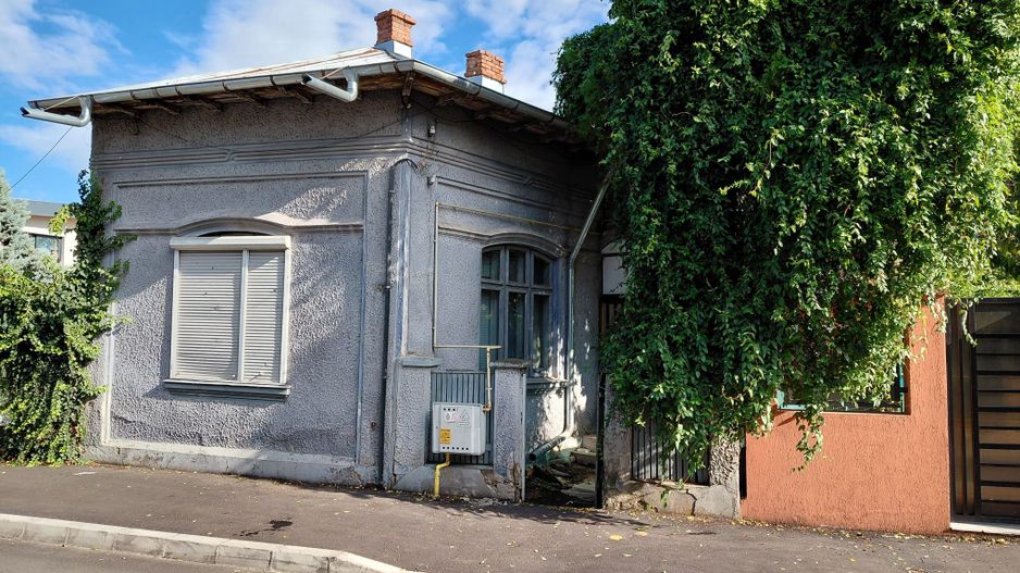 Casa 240mp Teren cu dublu acces Str. Calugareni si Str. Dunarii Giurgiu - Poză 8