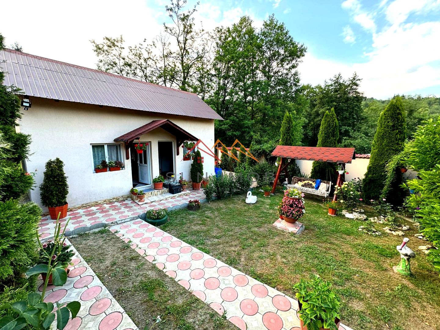 Casa 4 camere, anexe, recent renovata, foisor, teren 781mp, Izvoru, DB - Poză 14