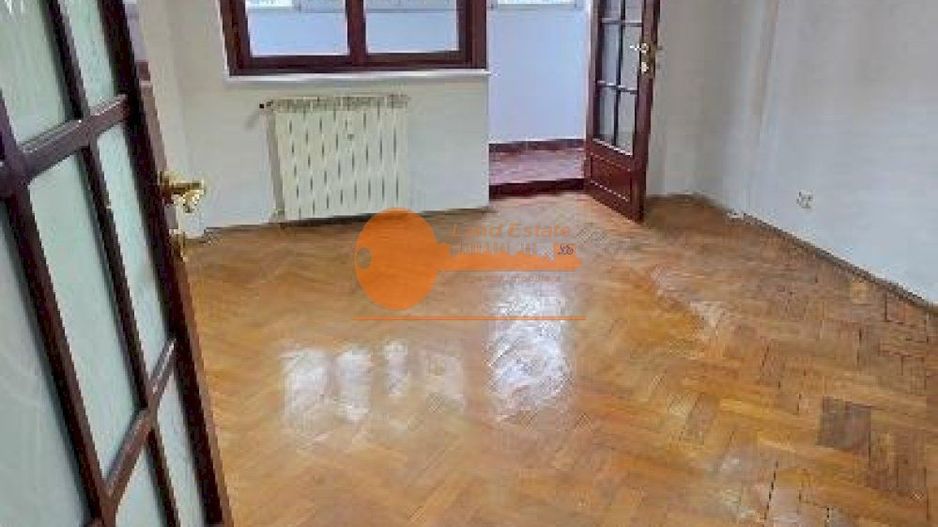 3 camere Decebal- Piata Alba Iulia - Poză 2