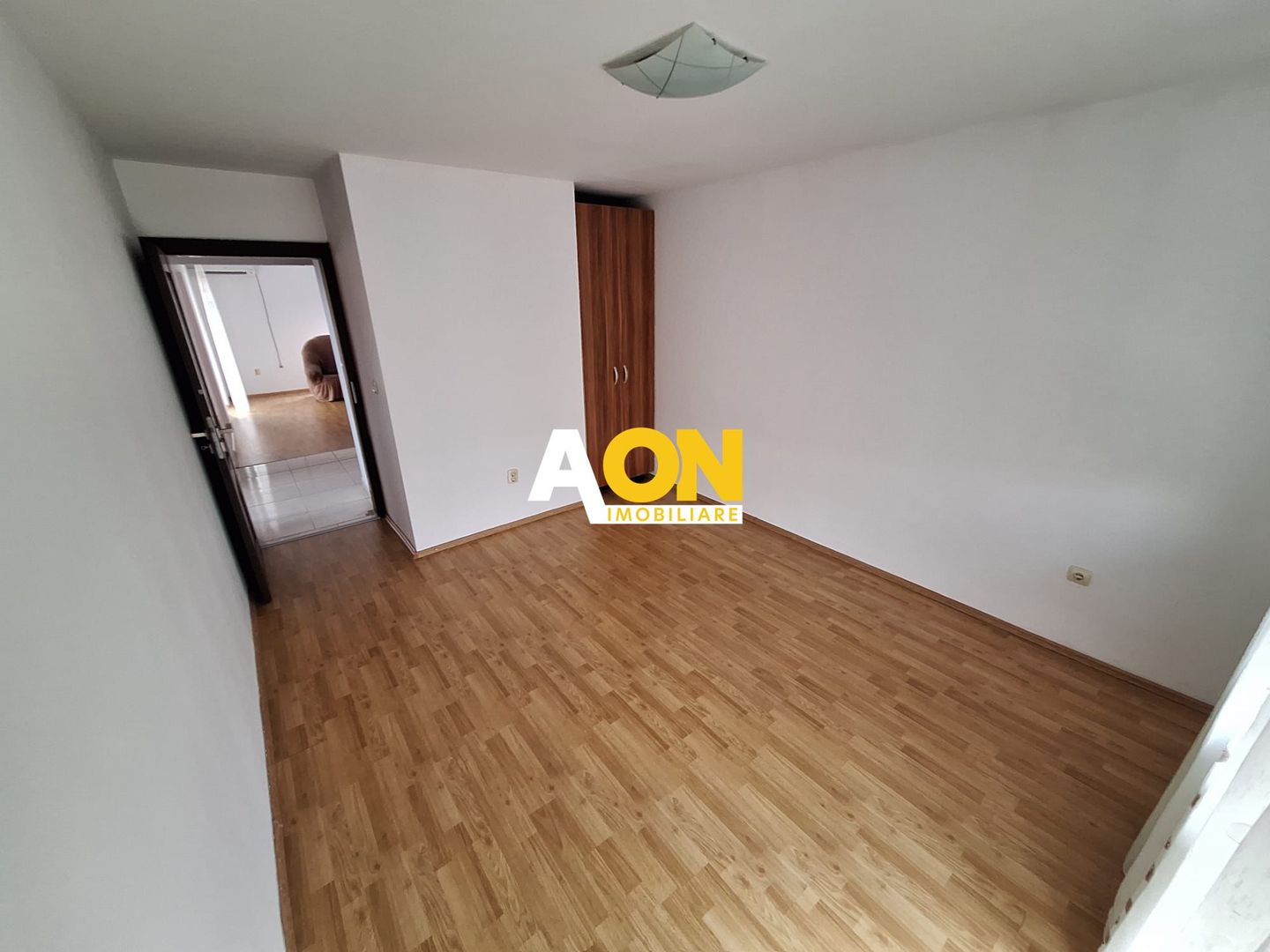 Apartament 3 camere, 75 mp utili + garaj 22 mp. cartier Orhideea - Poză 7