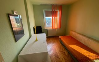 Apartament cu 4 camere de inchiriat-Str Republici-Zona 7 Noiembrie - Poză 4
