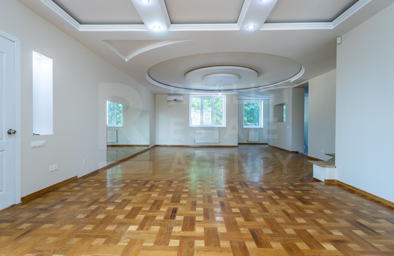 Vânzare, casă, 3 nivele + 8 ari, str. Alexandru Marinescu, Buiucani - Poză 3