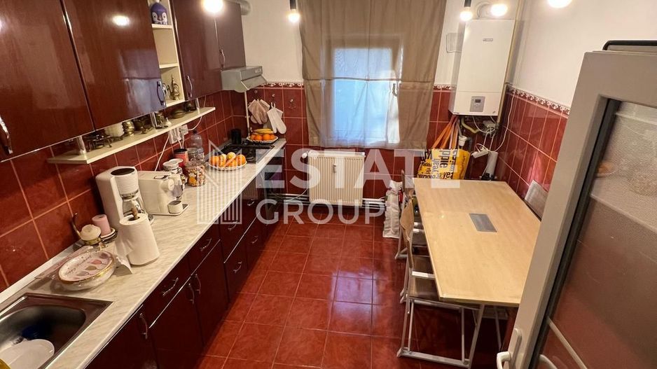 Apartament cu 3 camere in zona Mircea cel Batran - Poză 6