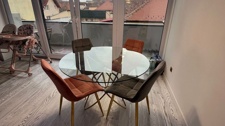Apartament de 3 camere  de închiriat, în bloc nou, zona Trei Stejari - Poză 4
