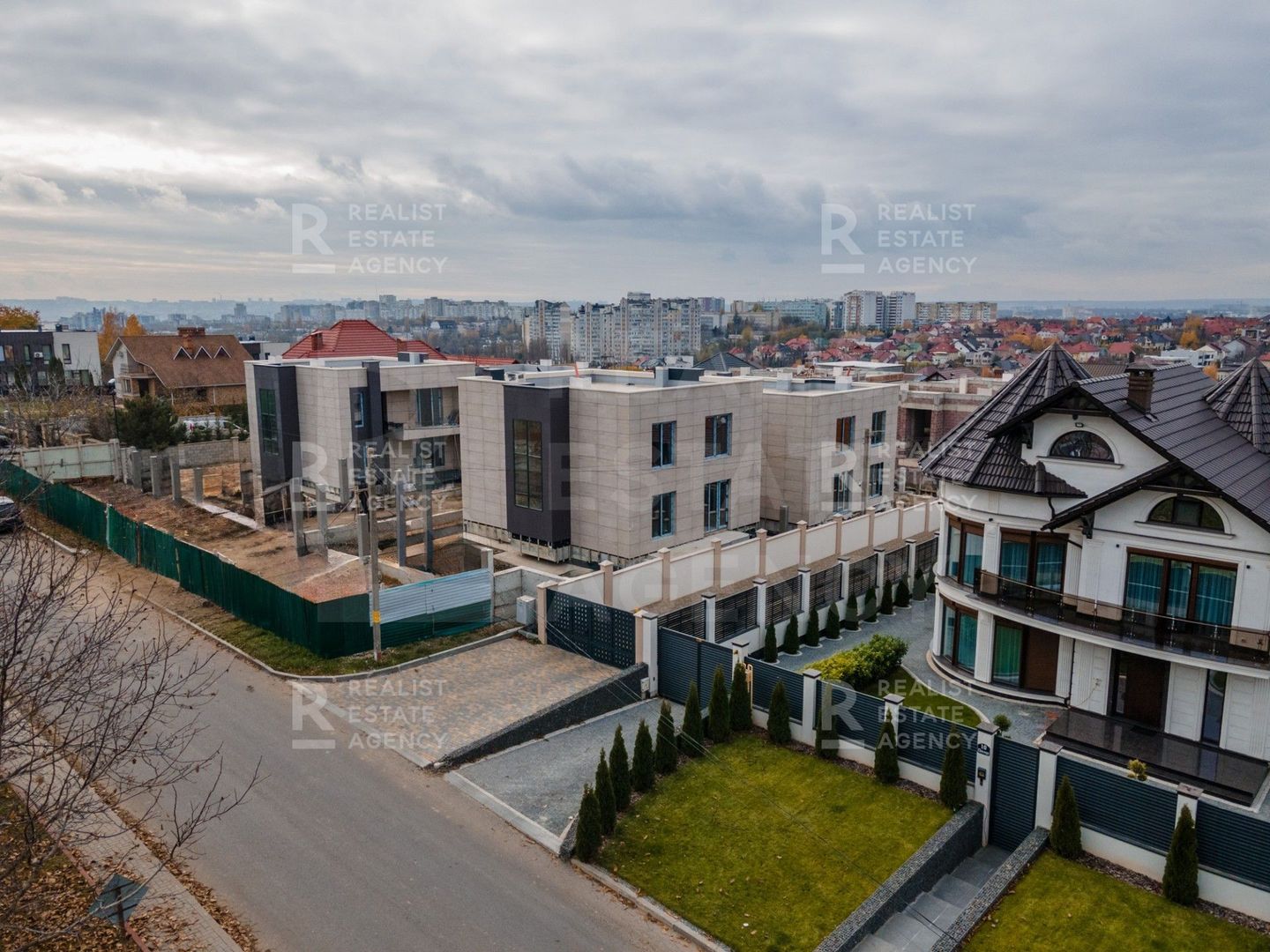 Vânzare, casă, 3 nivele, 3 camere, strada Chicago, Râșcani - Poză 3