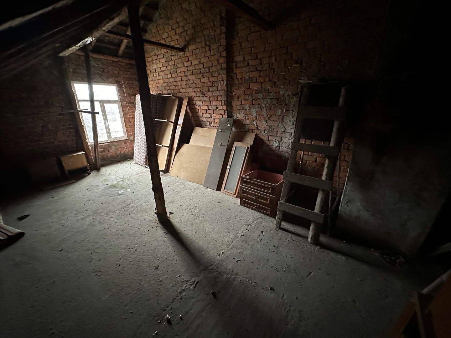 Casa pe artera - Simion Barnutiu - Poză 13