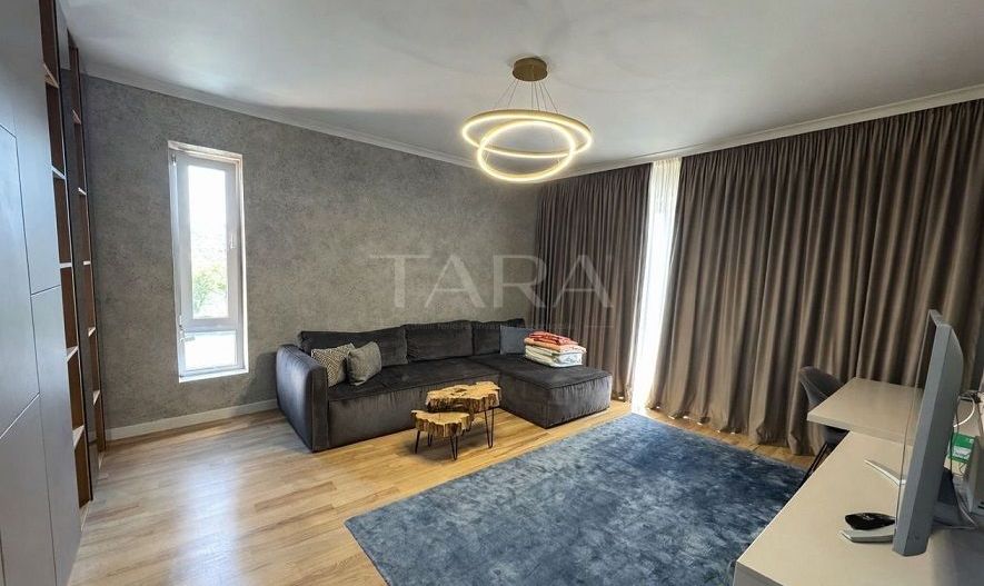 Apartament 2 camere decomandat, renovat lux, zona Brâncuși. - Poză 1