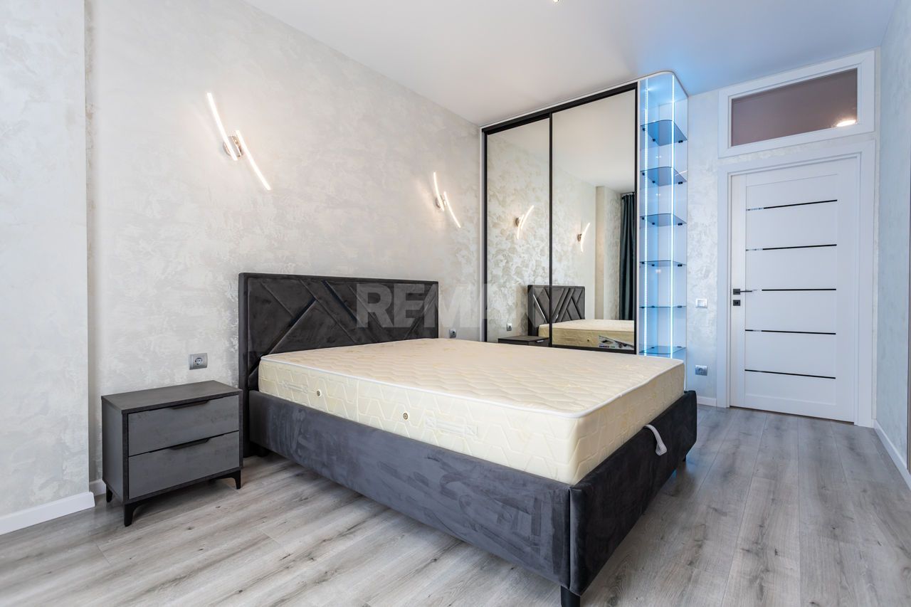 Se oferă în chire apartament cu 2 camere și living, 96 mp, Inamstro, Centru (str. Avram Iancu) - Poză 2