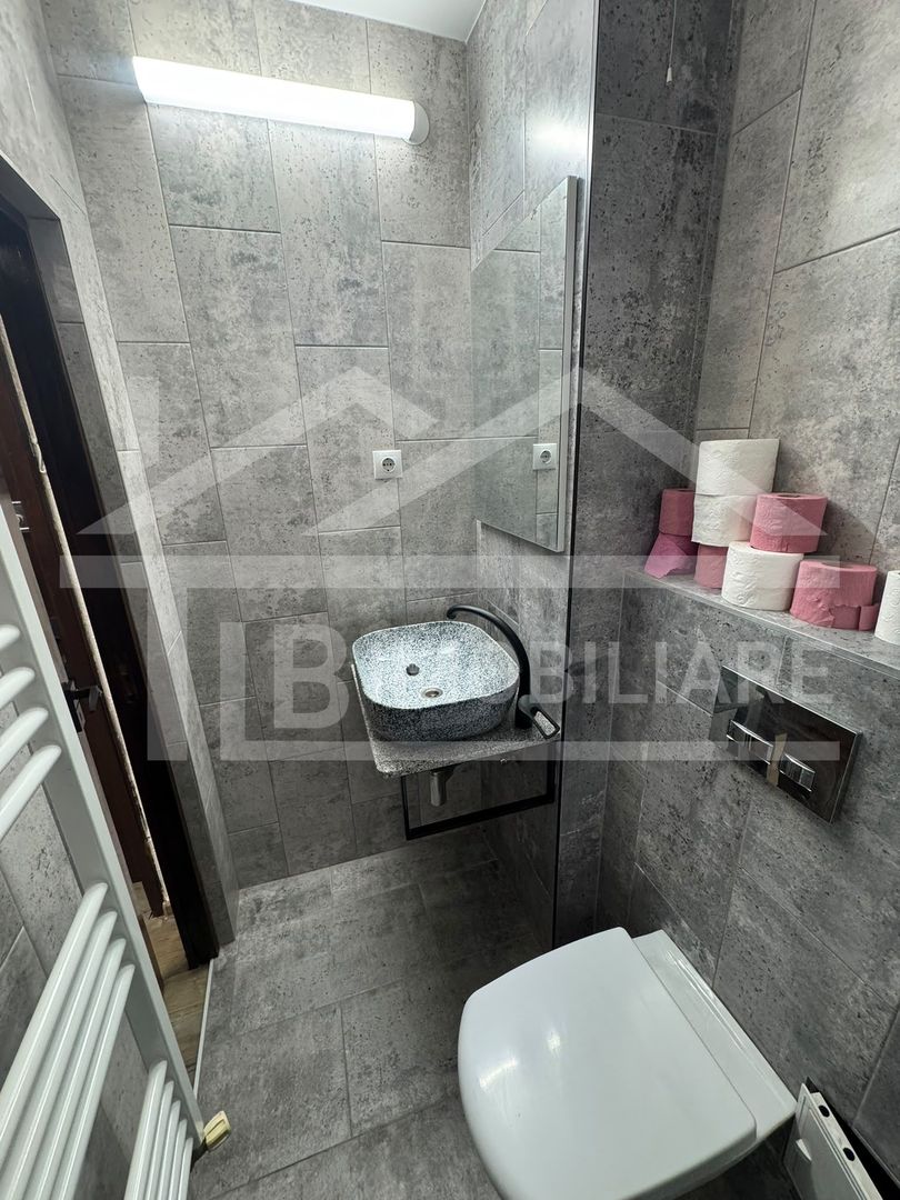 Apartament cu 3 camere, decomandat, 80mp, Zona Ultracentral - Poză 10