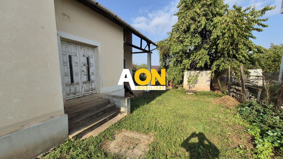 Casa 4 Camere, 100 mp, Teren 733 mp, Toate Utilitatile, Micesti - Poză 2