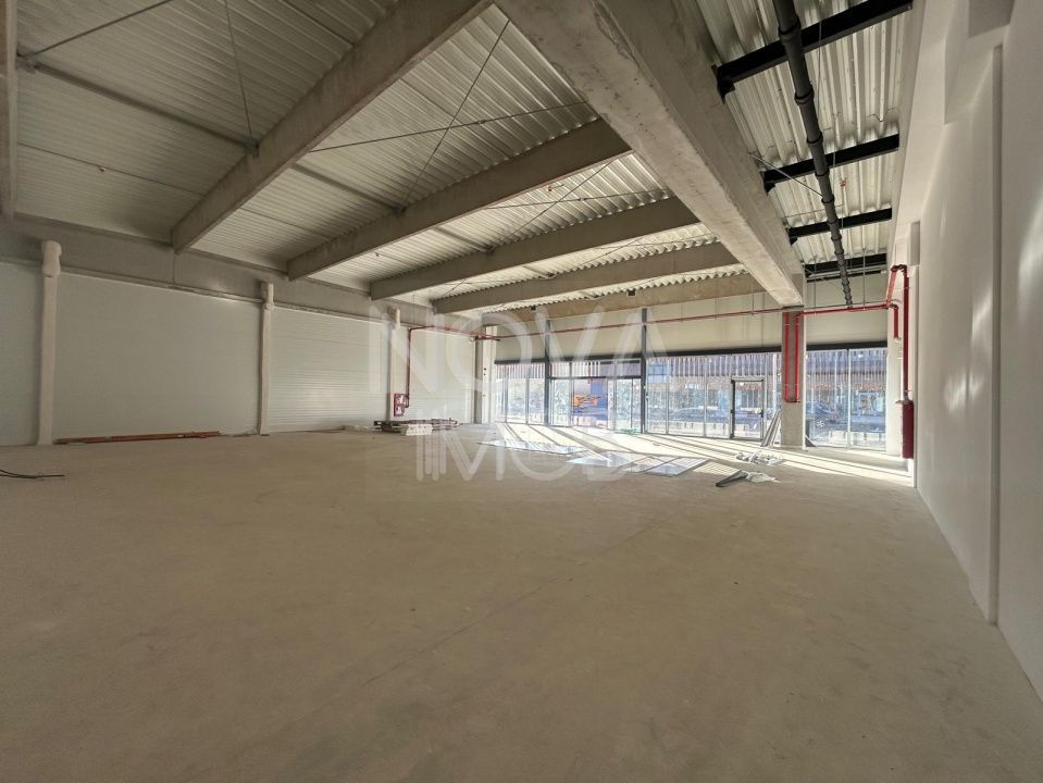 Spatiu comercial de inchiriat - Central, Cisnadie - de la 100 mp - Poză 5