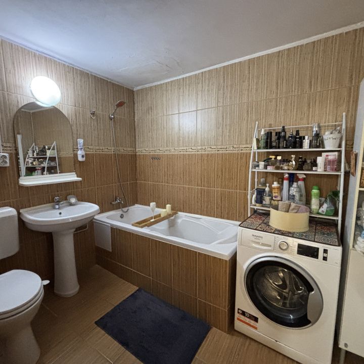 Teren 185 mp + casă stil vagon 100 mp | Mall Vitan - Poză 3