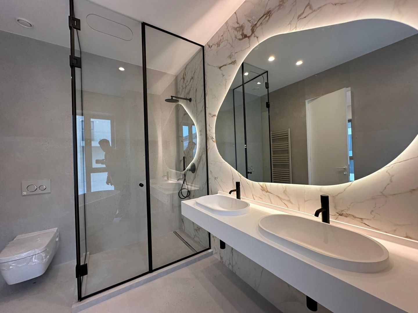 Apartament 3 camere de vanzare - Promenada Mall - Poză 3