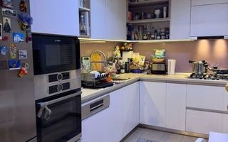 APARTAMENT LA CHEIE 3 CAMERE 2 BAI CURTE PROPRIE PARCARE SUBTERANA SI LIFT - Poză 6