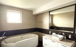 Apartament elegant singur pe nivel în zona The Office Cluj-Napoca. - Poză 14