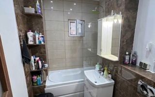3 Camere Decomandat + 2 Băi + 2 balcoane- Mobilat si utilat- Zona Dacia - Poză 5