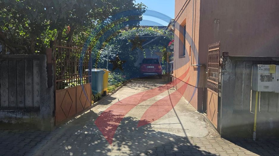 Casă tip duplex de vânzare – 217 mp, teren 897 mp, zona centrală Luduș - Poză 24