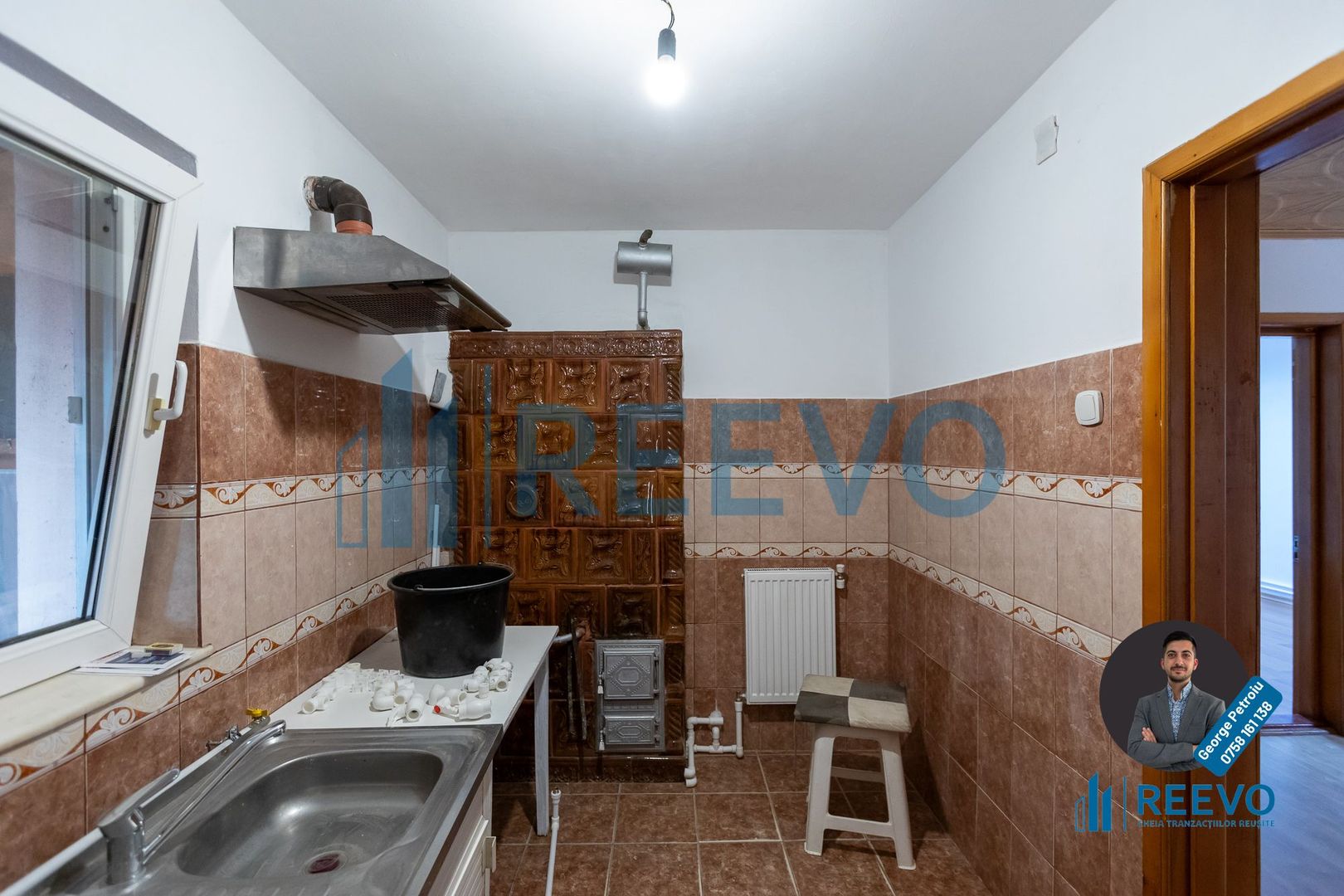 Casă de vânzare, P+1E+M, în Lilieci, Bacău - Poză 16