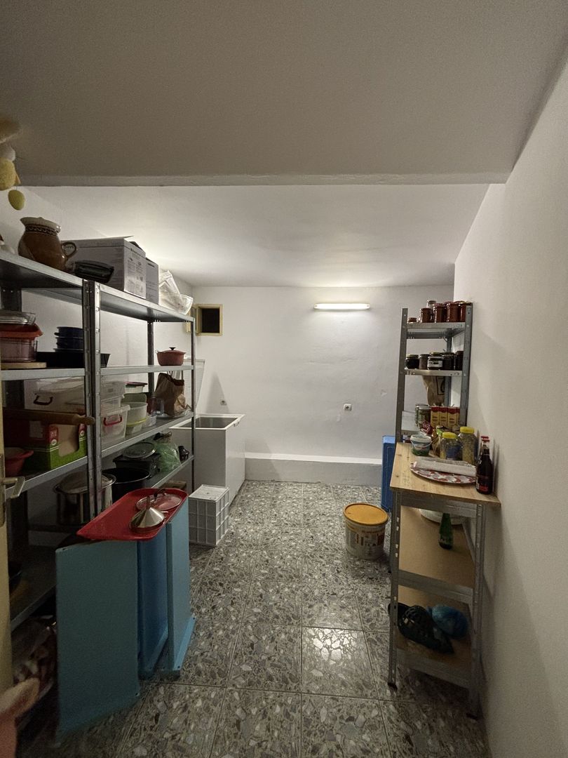 Apartament privat la casa la 5 minute de Piața Victoriei - Poză 30