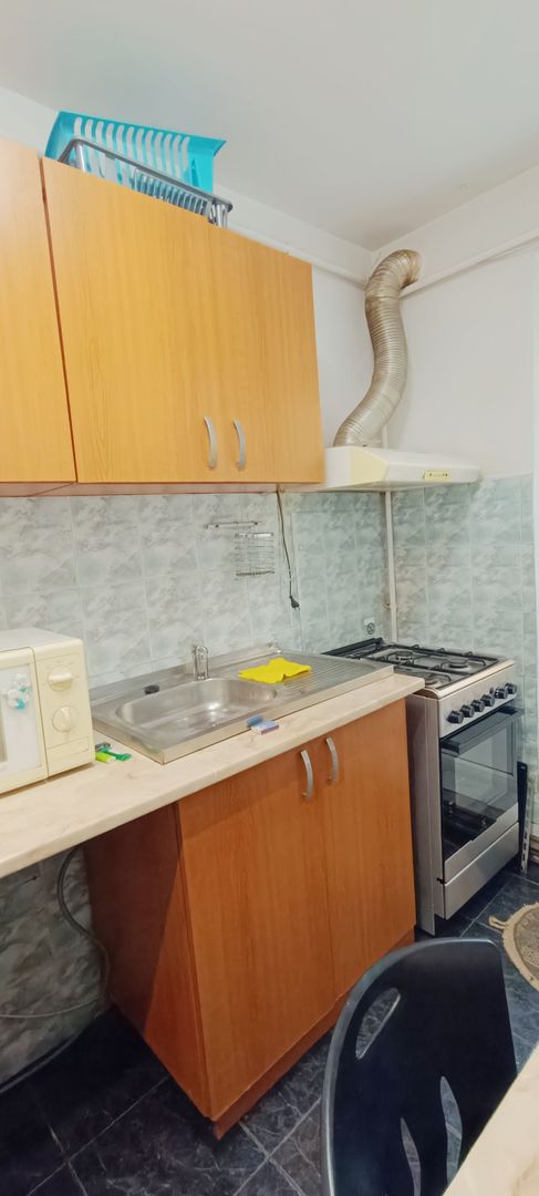 Apartament decomandat,Mobilat,Brasov-Astra - Poză 10