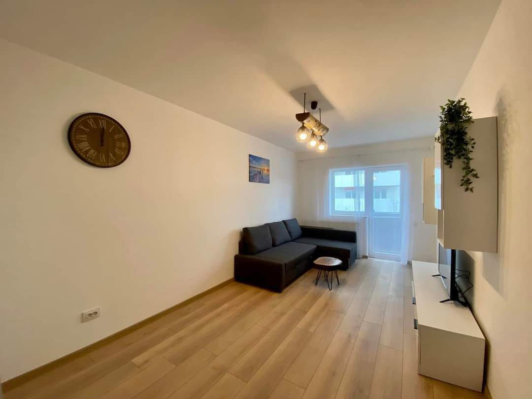 Apartament 2 camere de inchiriat Aparatorii Patriei - Poză 8