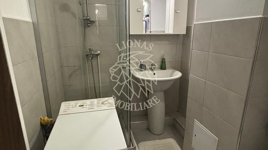 Apartament de închiriat 2 camere 52 mp Strada Luceafărului - Poză 10