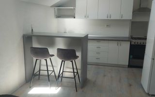 Apartament 2 camere de vanzare in Complexul Roua Valea Lupului - Poză 2