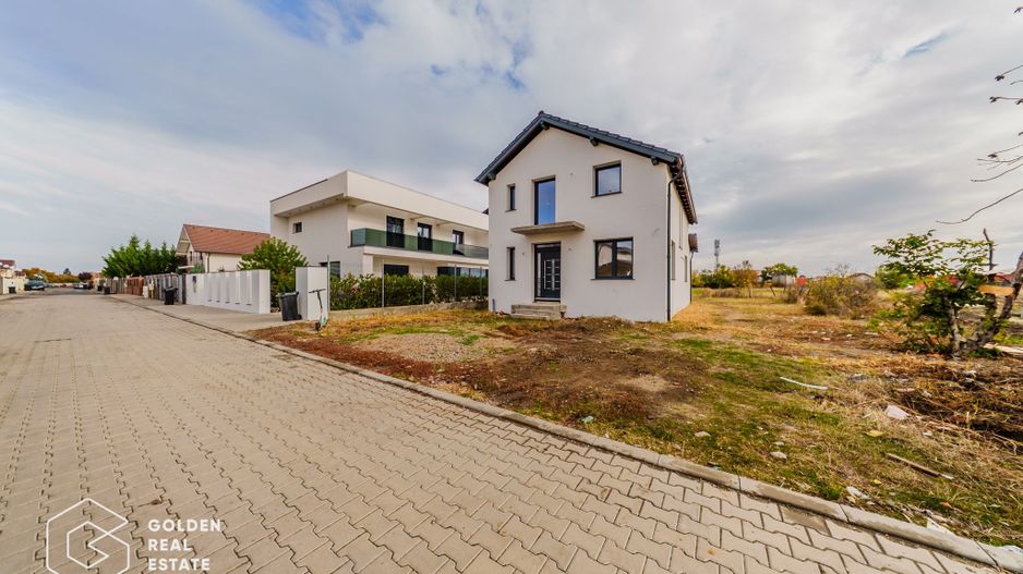 Casa moderna, P+M cu 4 dormitoare, Bujac - Poză 1