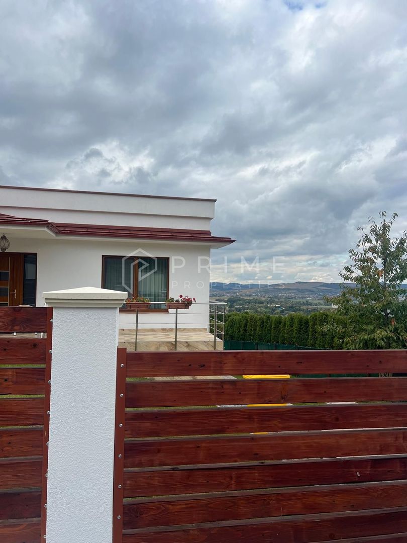 Casă de lux de închiriat | Platoul Cornești, Târgu Mureș - Poză 4