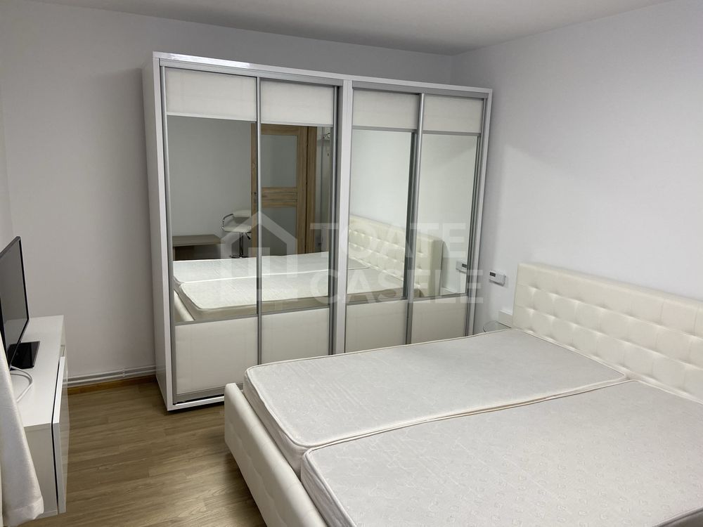 Apartament cu 2 camere, decomandat, zona Interservisan - Poză 4