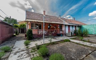 Casa 3 camere, bucatarie si baie, in zona centrala din Chisineu-Cris - Poză 6