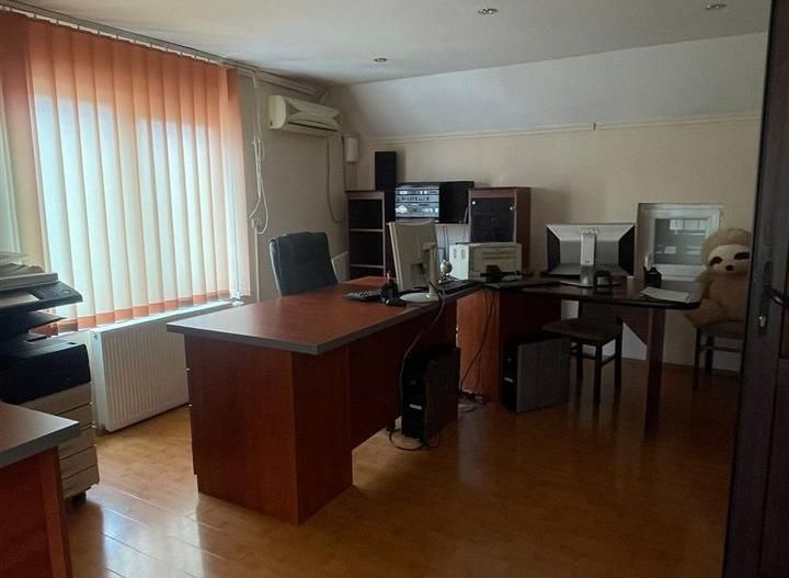 Spatiu birouri de ï¿½nchiriat Velenta - Poză 2