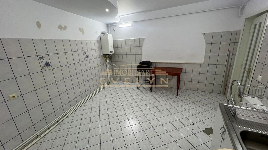 Cladire Comerciala-inchiriere/vanzare, Zona Bld. Mihai Eminescu, Pret 1000 euro - Poză 10