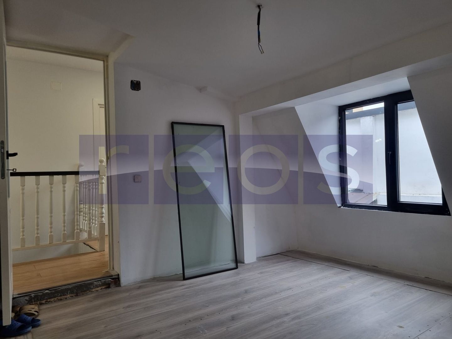 VANZARE VILA  CURTE INDIVIDUALA 7 CAMERE -Brancoveanu - Poză 13