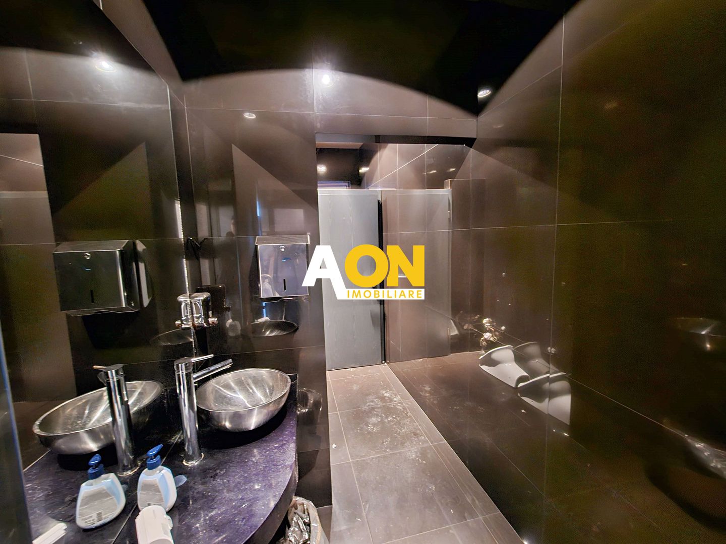 Spatiu comercial sau de birouri, 325 mp utili, M-uri - Poză 9