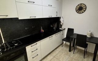 Titan 2 Camere - Poză 2