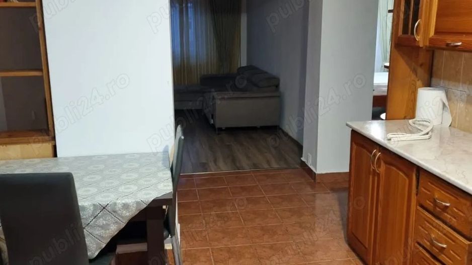 BRASADAS vinde ap 3 cam etaj 4/4 in Micro 17. - Poză 2
