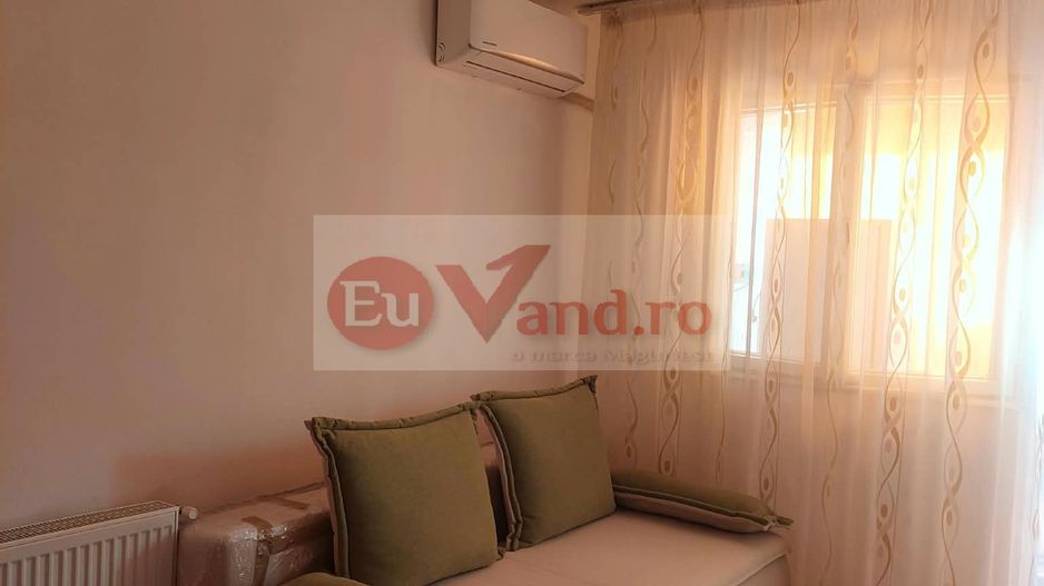 De inchiriatapartament o cameră Tiglina1, etaj 3, 300 euro - Poză 1