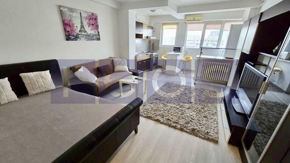 VANZARE GARSONIERA 32MP PIATA IANCULUI FERDINAND MOBILATA UTILATA BLOC 1982 - Poză 1