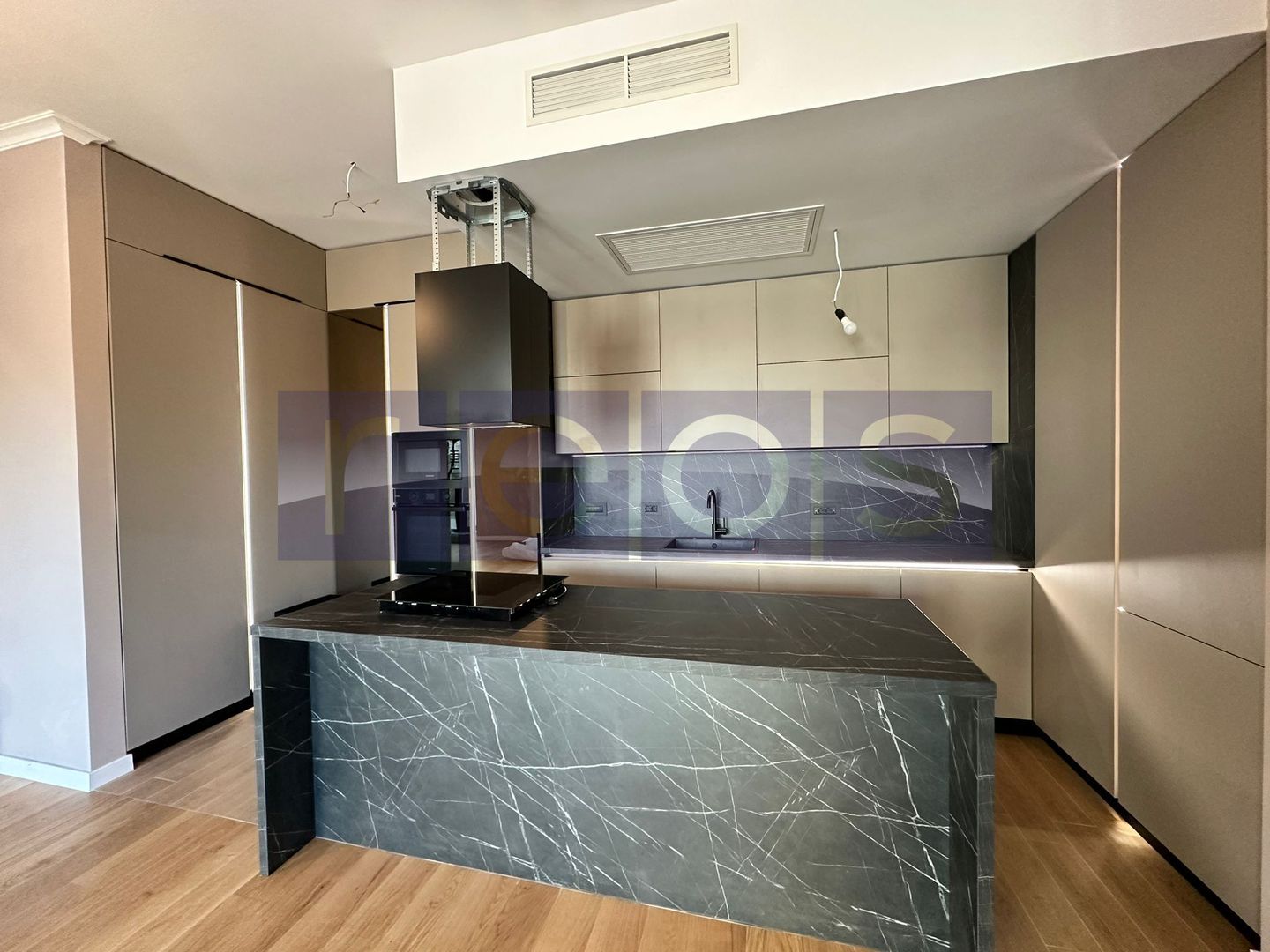 I APARTAMENT 4 CAMERE | PRIMA INCHIRIERE | TERASA 140mp | BLOC NOU | - Poză 6