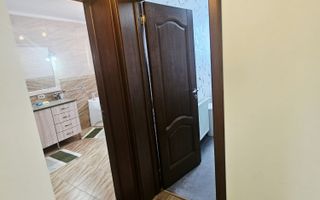 Vilă spațioasă Strejnicu S+P+1E+M, 8 camere, garaj, teren 595 mp - Poză 71