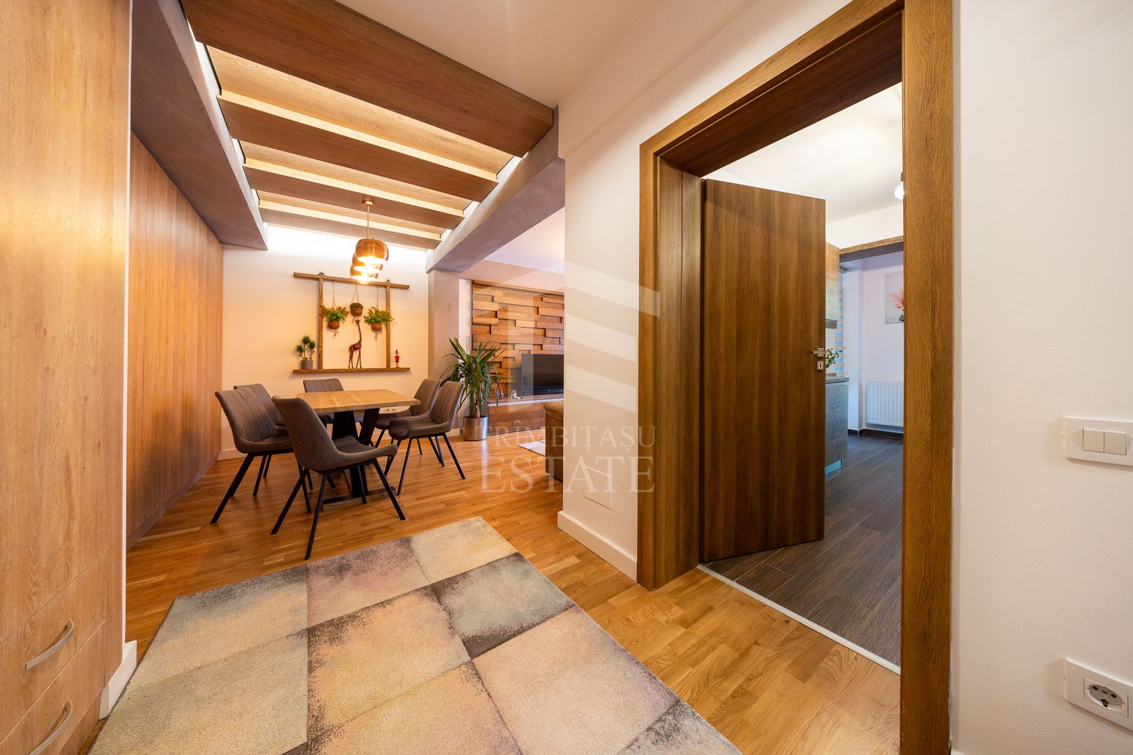 Tractorul Coresi-Apartament 2 camere+parcare subterana - Poză 7