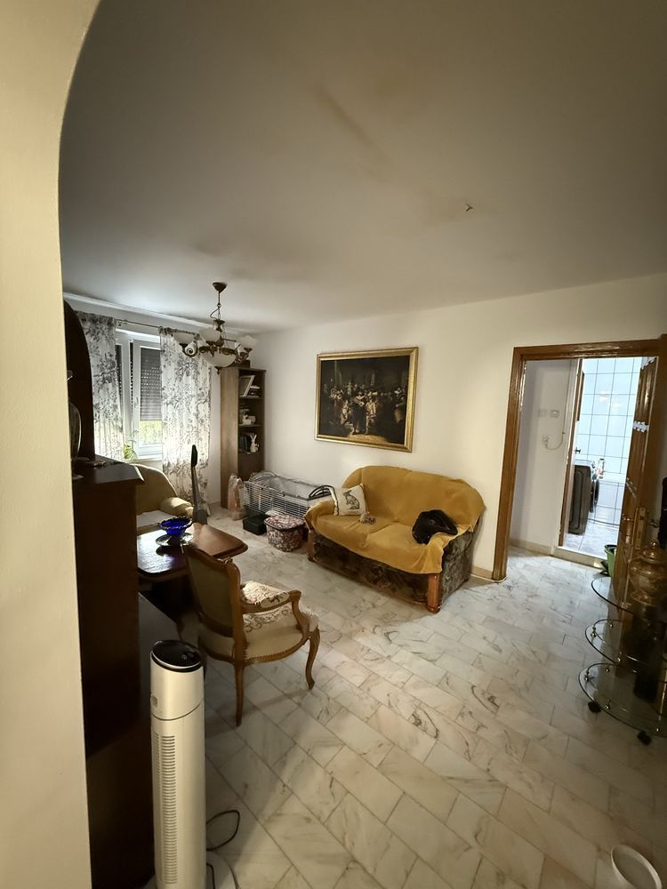 Apartament 3 camere zona Lacul Tei - Poză 1