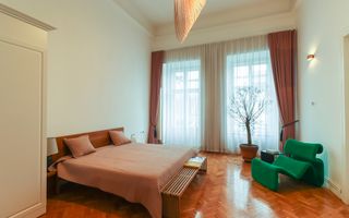 Apartament deosebit cu 4 camere in centrul orasului Cluj Napoca - Poză 9